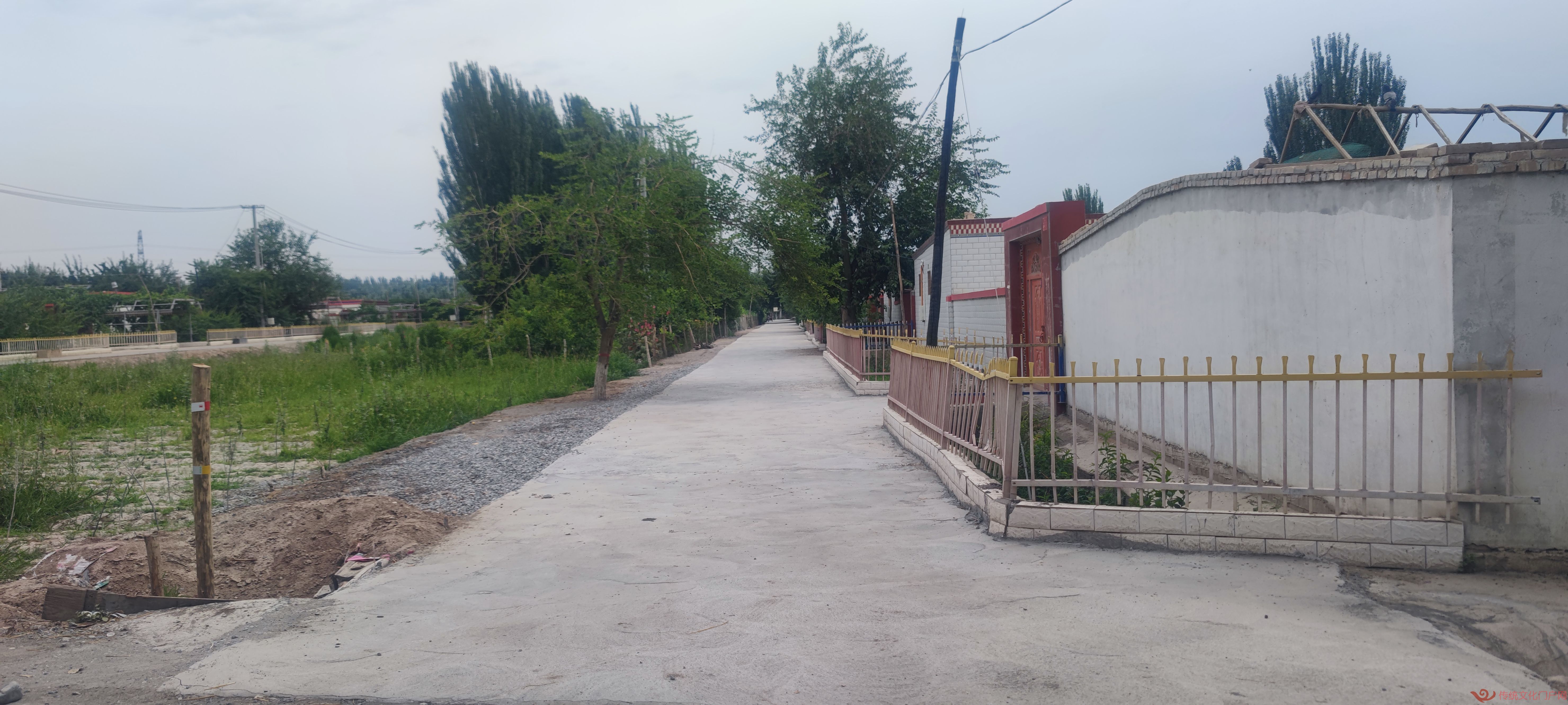 1组修路4.jpg